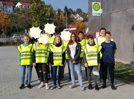 Neu ausgebildete Buslotsen 18-19